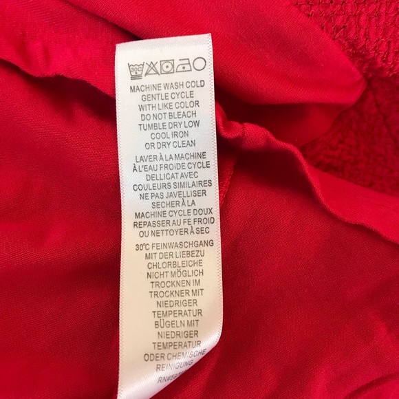 Adrianna Papell Women's Solid Sleeveless Key Hole Embroidery Top, size XL - Picture 7 of 8